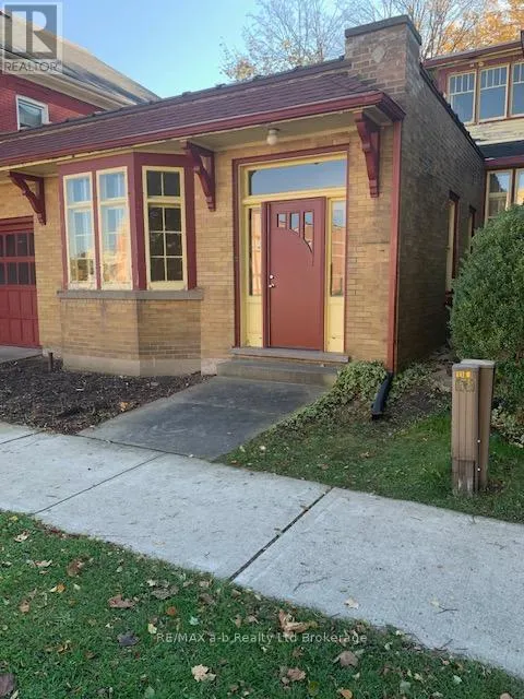 Offices for rent: 55 King Street W, Ingersoll, Ontario N5C 2J7