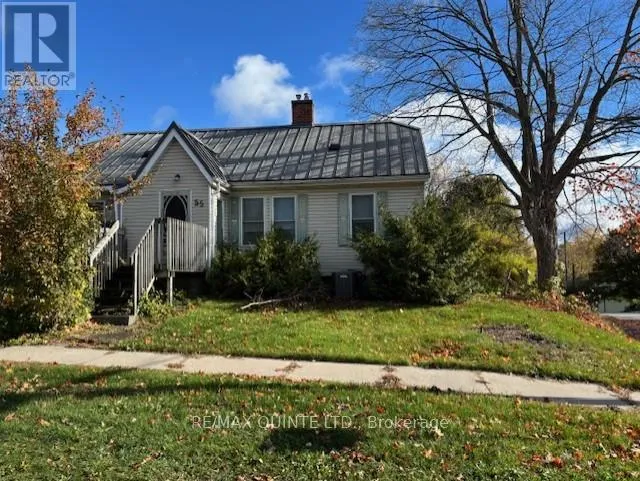 House for rent: 55 Nelson Street, Centre Hastings, Ontario K0K 2K0