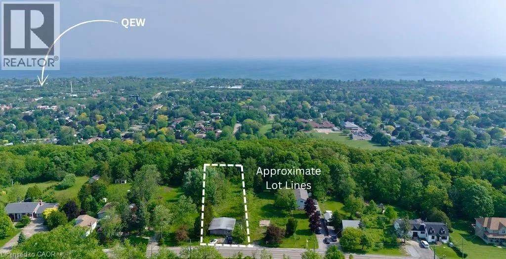 55 Ridge Road E, Grimsby, Ontario L3M 4E7