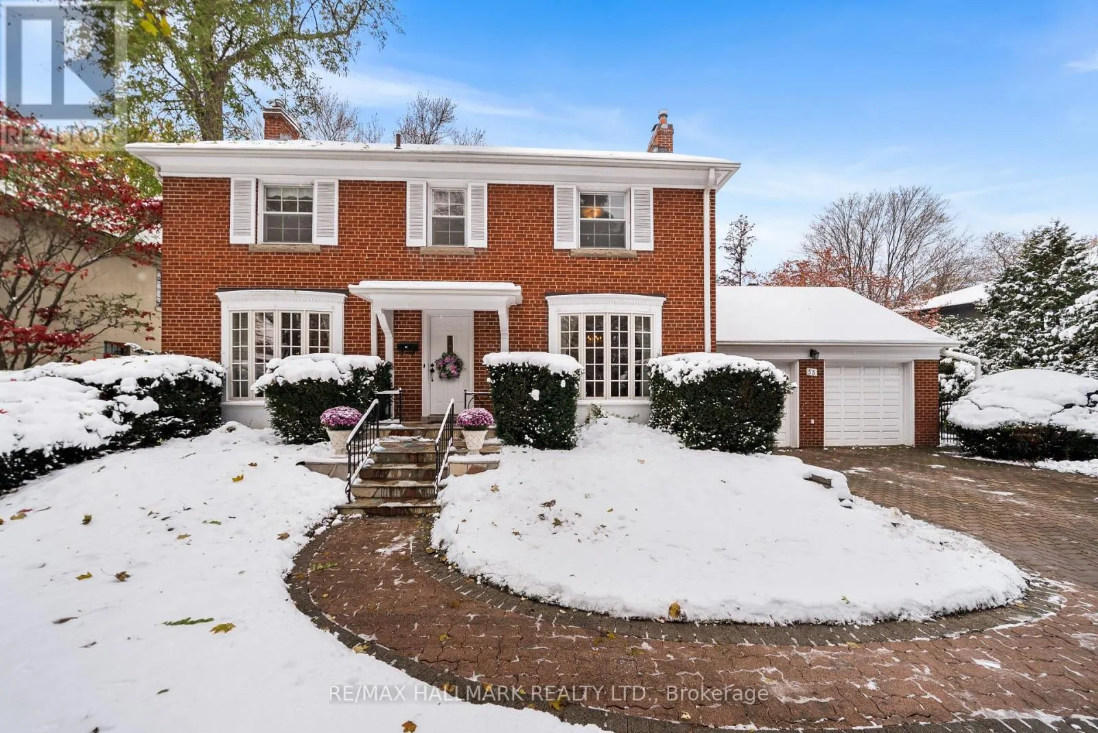 House for rent: 55 Sandringham Drive, Toronto, Ontario M5M 3G4