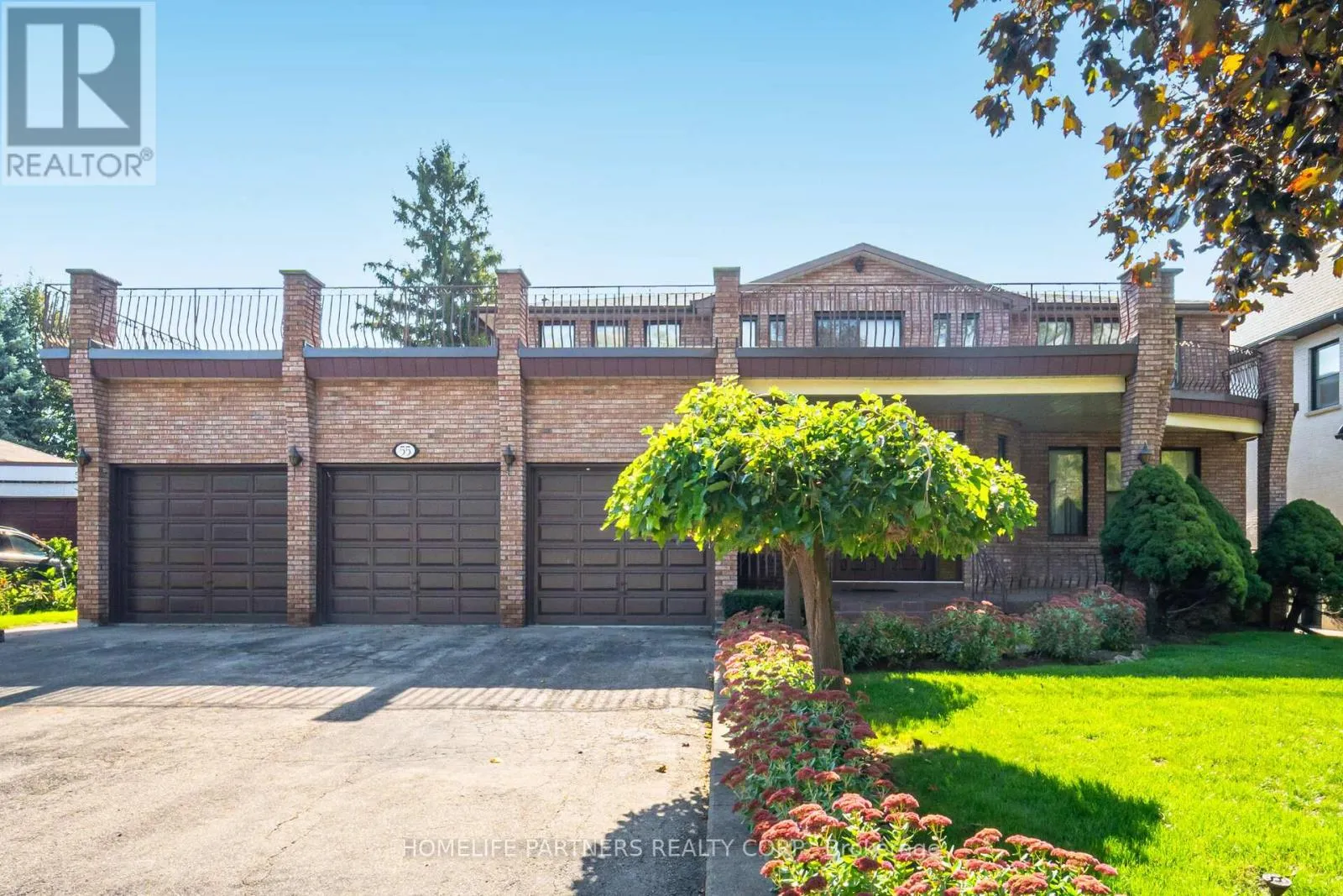 House for rent: 55 Wallasey Avenue, Toronto, Ontario M9M 1E1