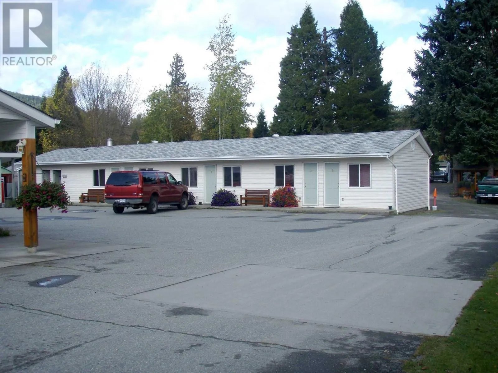 5504 W 16 Highway, Terrace, British Columbia V8G 0C6