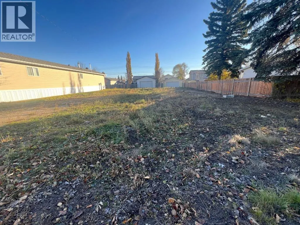 5507 Wagoner Crescent, Whitecourt, Alberta T7S 1A8