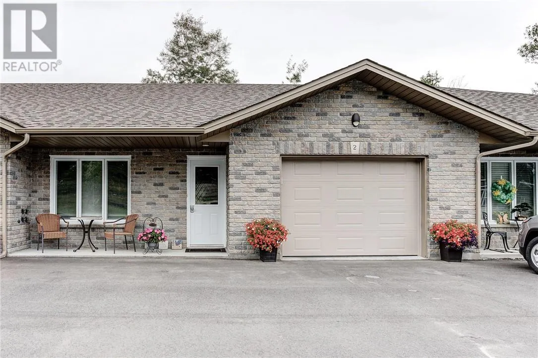 Apartment for rent: 551 St. Albert Street Unit# 4, Chelmsford, Ontario P0M 1L0