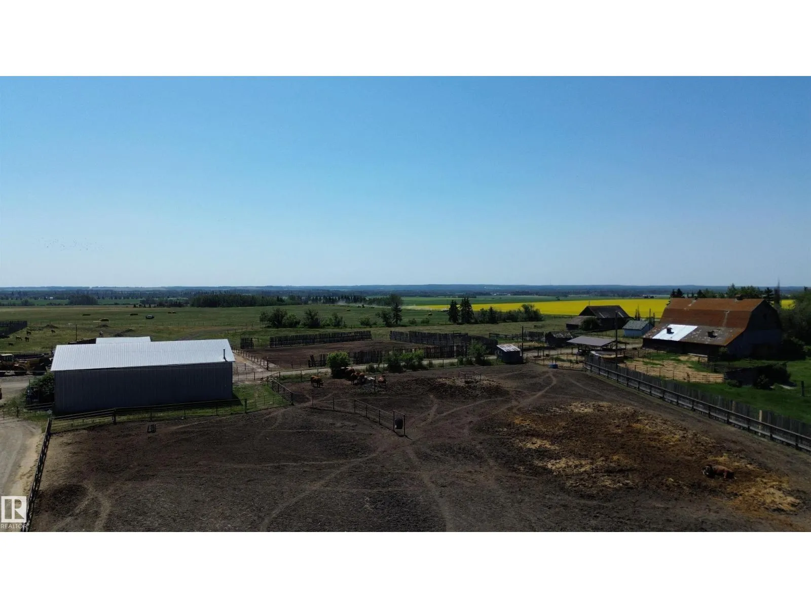 House for rent: 55107 Rge Rd 271, Rural Sturgeon County, Alberta T8R 1W4