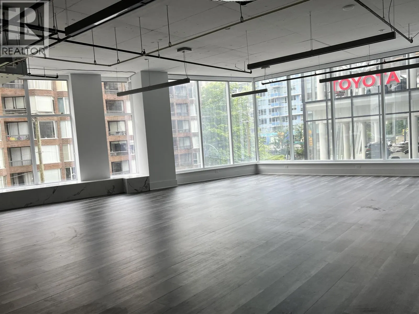 552 1281 Hornby Street, Vancouver, British Columbia V6Z 0G8