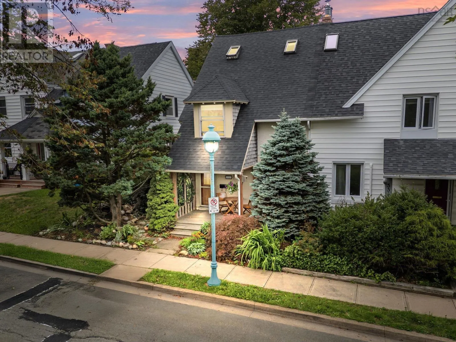 Row / Townhouse for rent: 5523 Sebastian Pl, Halifax, Nova Scotia B3K 2K5