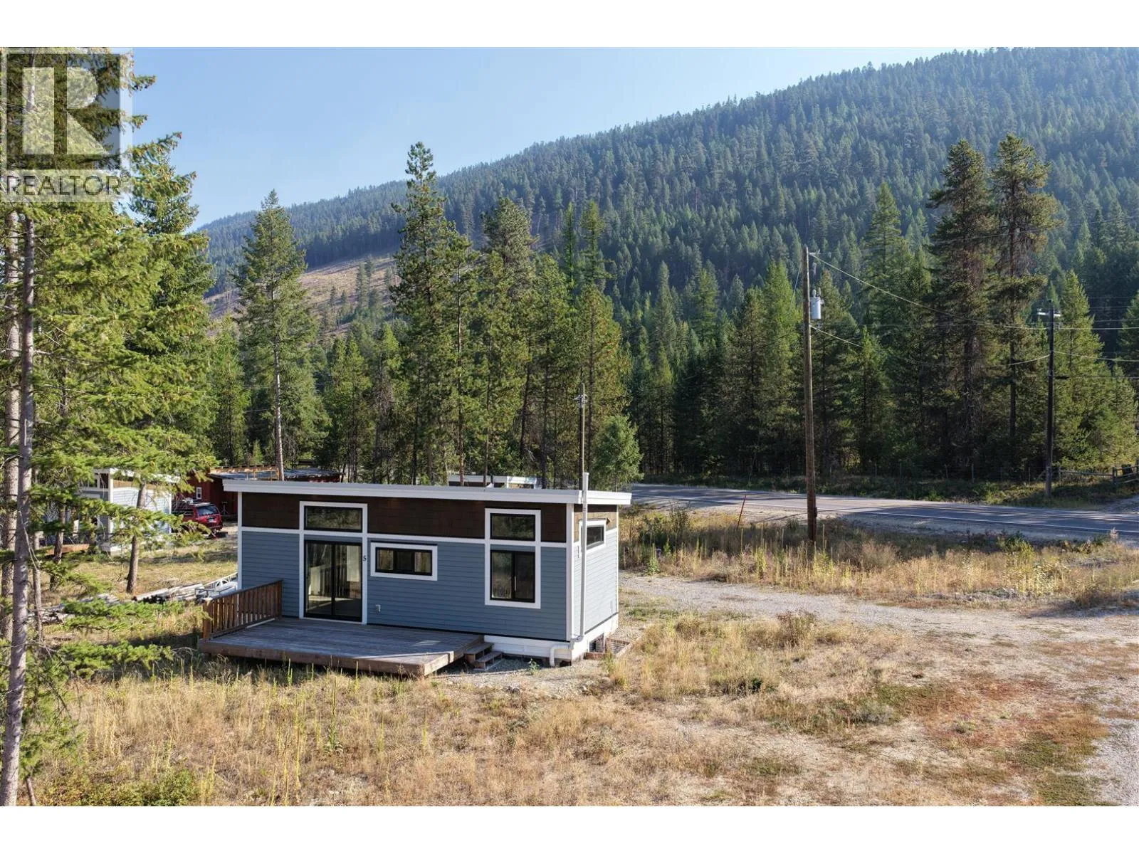 House for rent: 5533 33 Highway Unit# 1, Beaverdell, British Columbia V0H 1A0