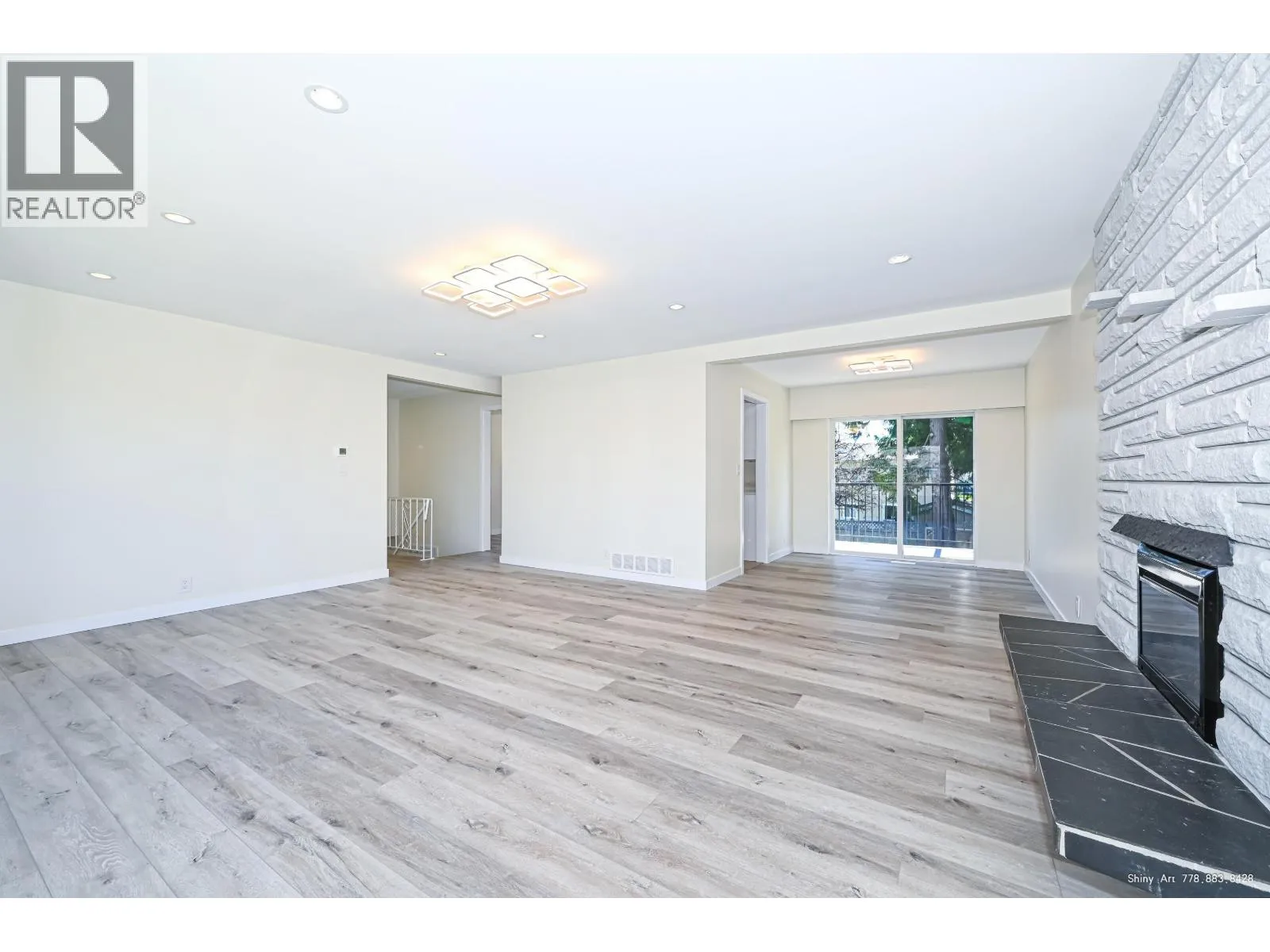 House for rent: 5546 Maple Crescent, Delta, British Columbia V4K 1G4