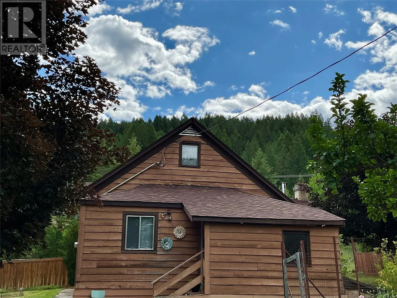 House for rent: 555 Everette Avenue, Greenwood, British Columbia V0H 1J0