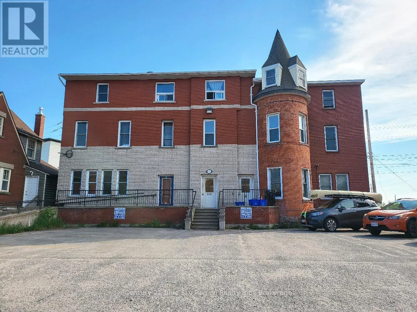 Other for rent: 555 Main Street W, North Bay, Ontario P1B 2V3