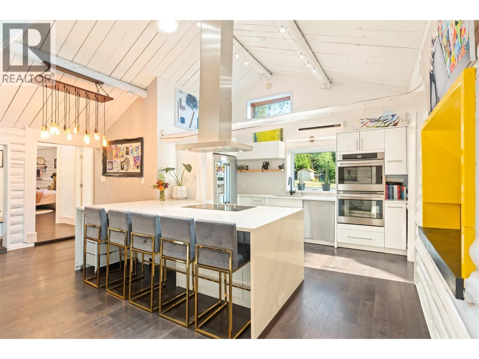 House for rent: 5555 Stubbs Road, Lake Country, British Columbia V4V 1N1