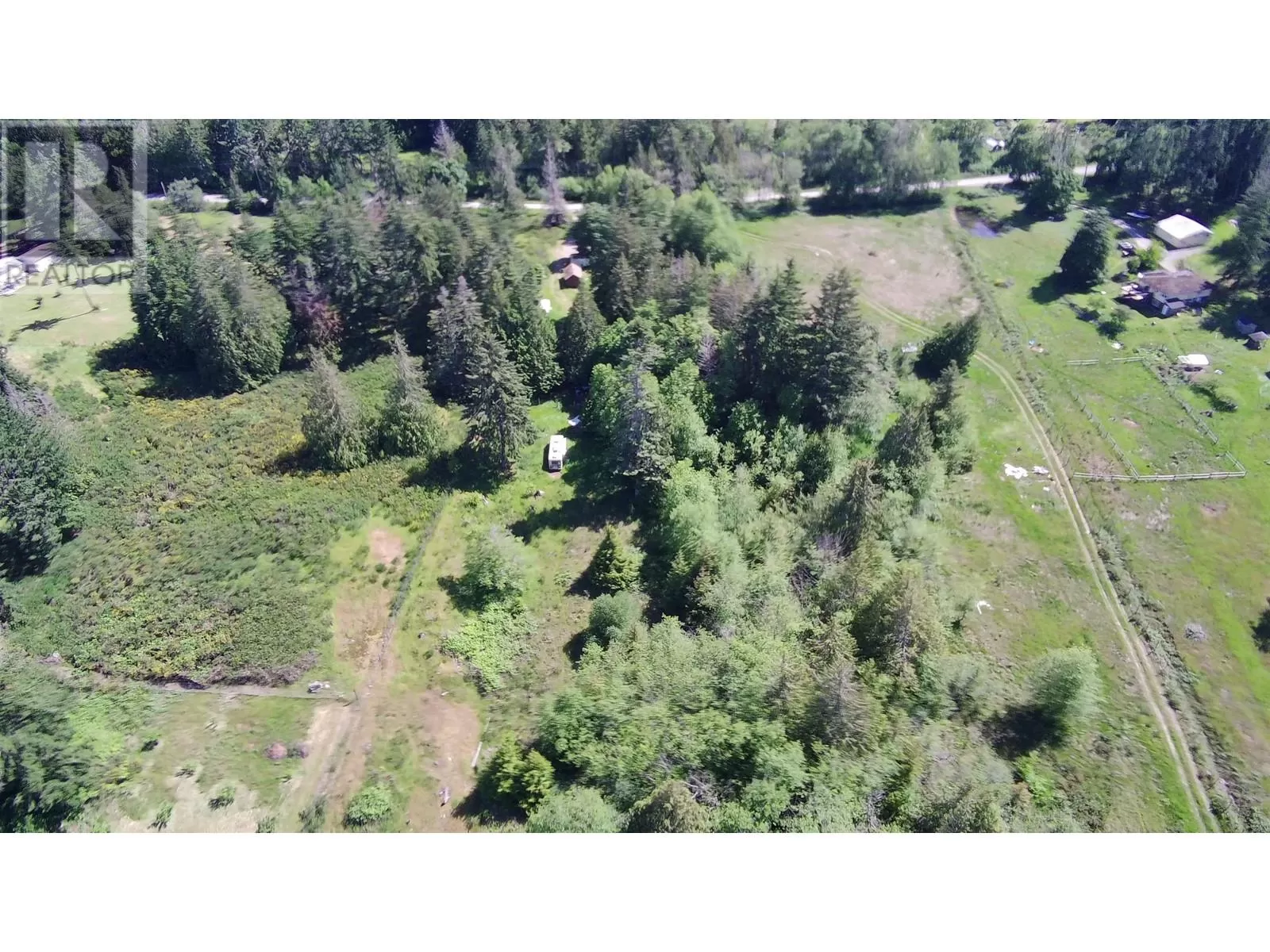 556 E Bluff Road, Galiano Island, British Columbia V0N 1P0