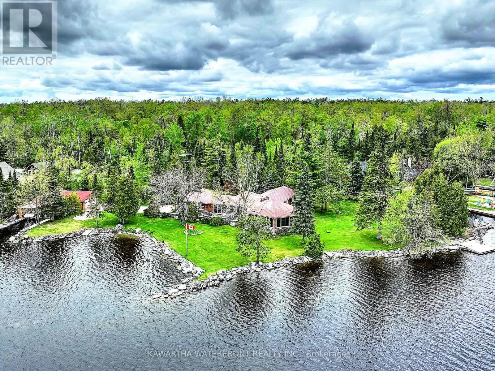 House for rent: 557 Riverside Drive, Trent Lakes, Ontario K0M 1A0