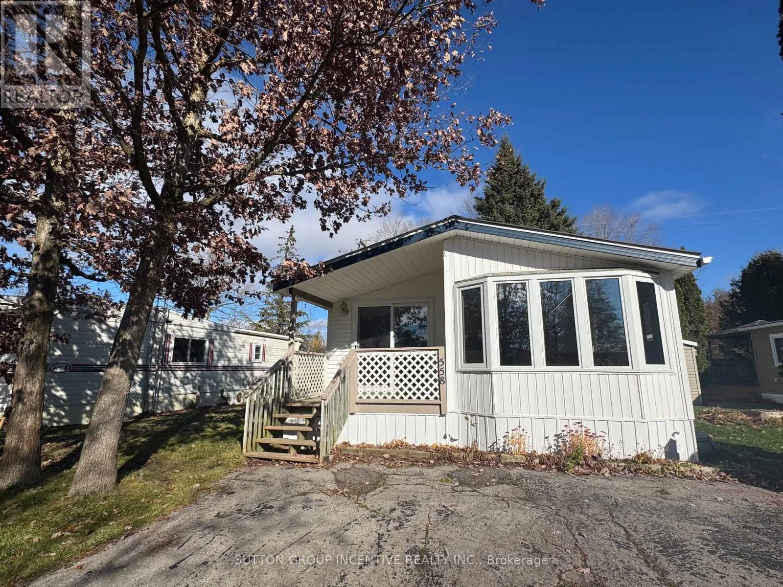 Mobile Home for rent: 558 Sumac Street, Centre Wellington, Ontario N1M 2W5