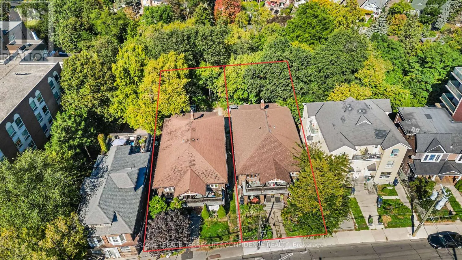 Other for rent: 558-562 Kingston Road, Toronto, Ontario M4E 1P9