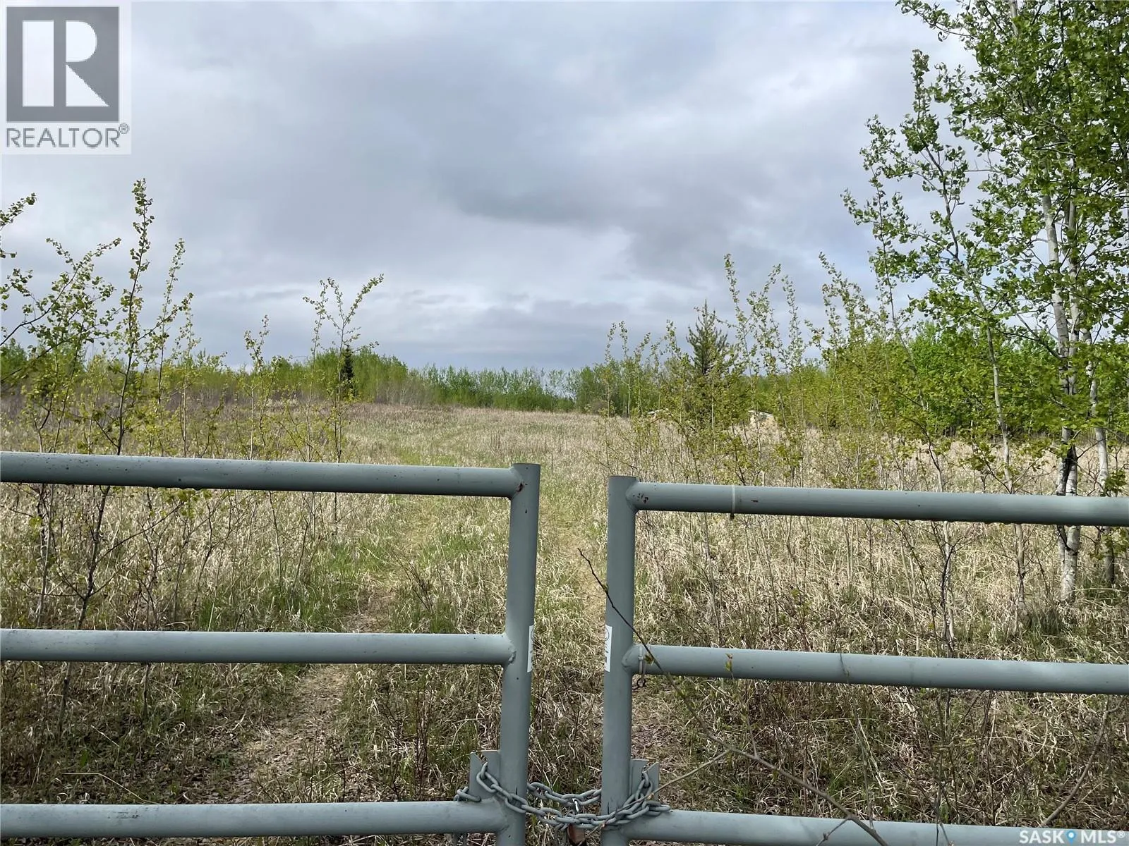 Unknown for rent: 5.5km South Of Dorintosh Lot 2, Meadow Lake Rm No.588, Saskatchewan S0M 0T0