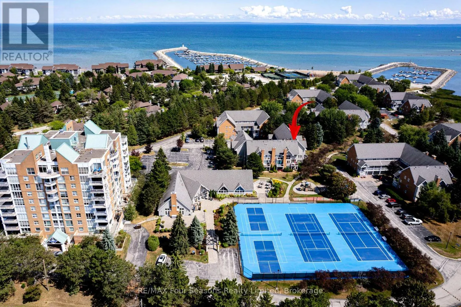 Row / Townhouse for rent: 56 - 22 Rambling Way, Collingwood, Ontario L9Y 5C6