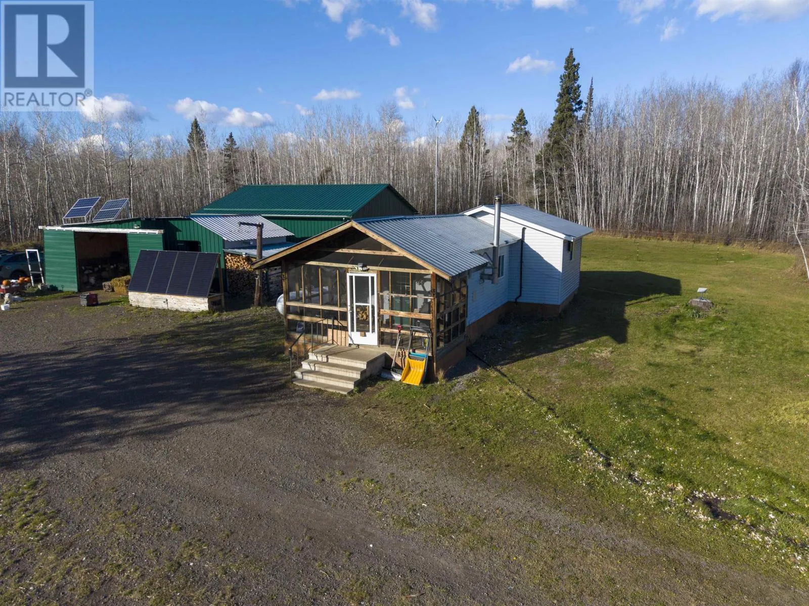 56 Savoie Rd, Neebing, Ontario P7L 0A4