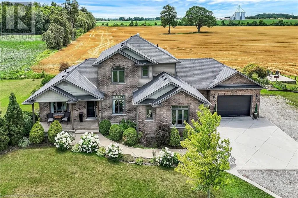 House for rent: 560 Concession 11 Walpole Road, Hagersville, Ontario N0A 1H0