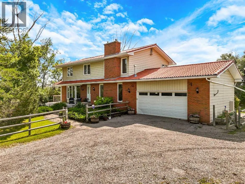 House for rent: 56053 Ridgeview Drive E, Rural Foothills County, Alberta T1S 5A9