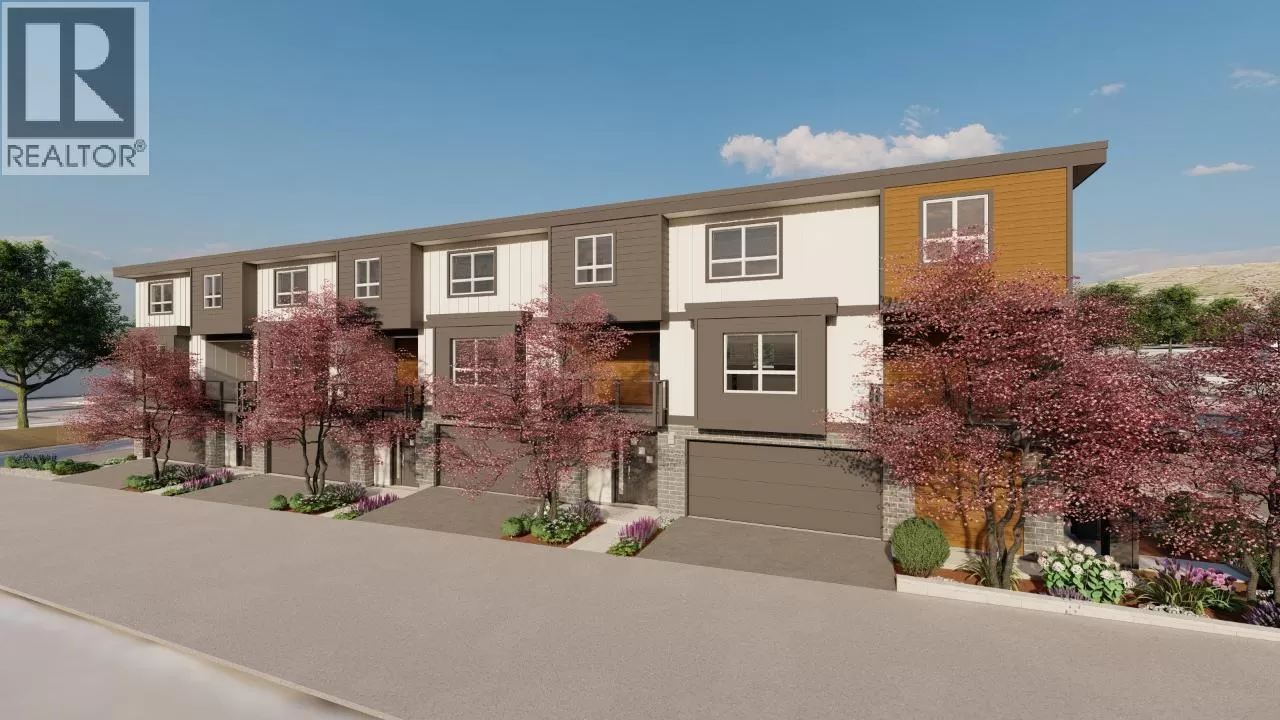 Fourplex for rent: 561 Jermyn Avenue, Penticton, British Columbia V2A 2E2