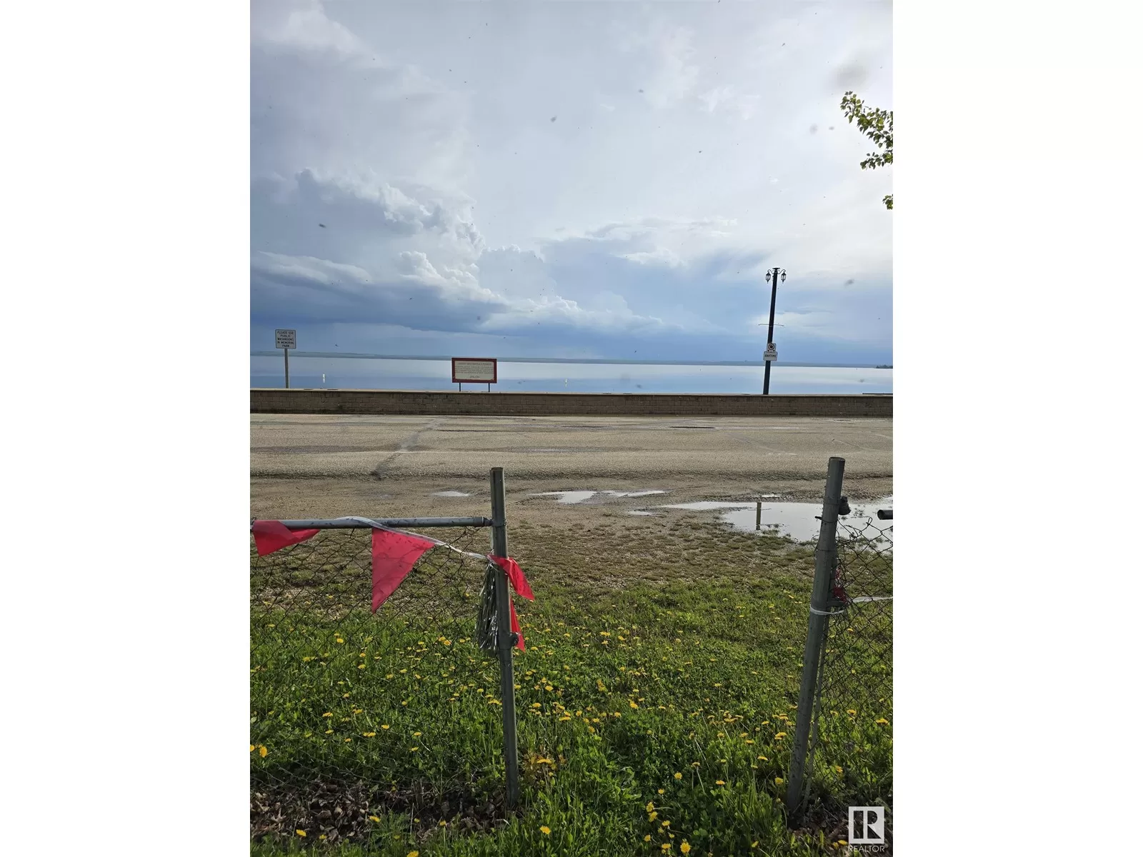 No Building for rent: 5618 Lake Dr, Rural Wetaskiwin County, Alberta T0C 2C0