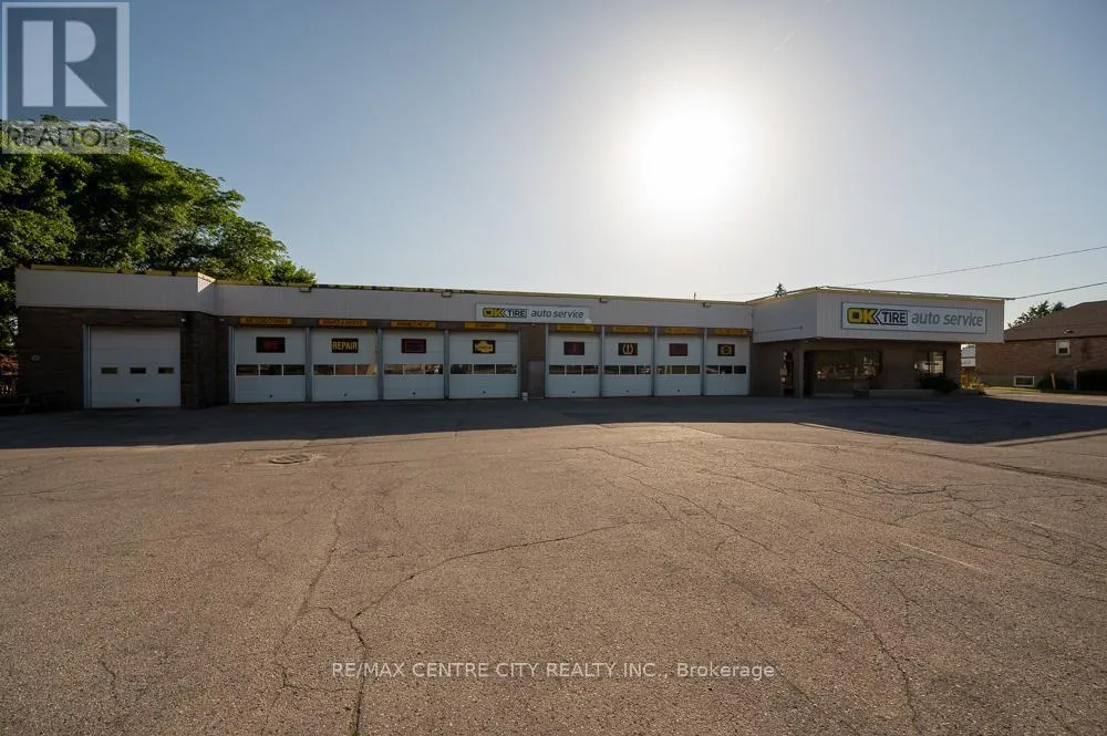 563 Clarke Road, London East, Ontario N5V 2E1