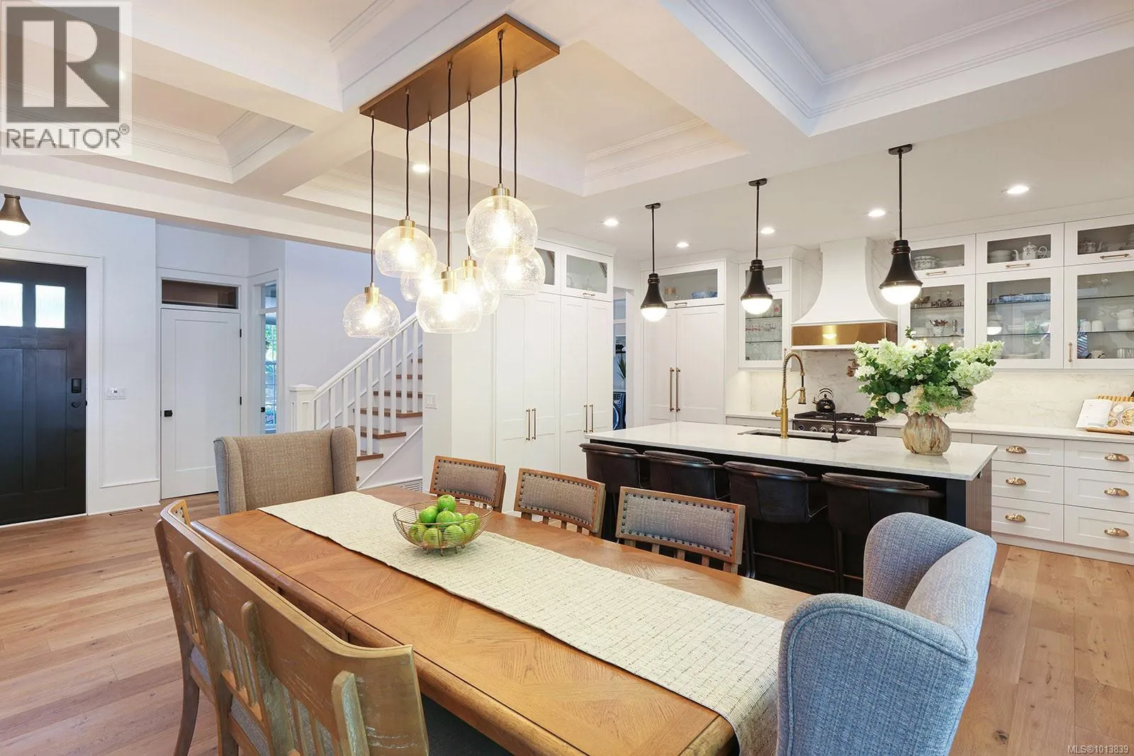 House for rent: 563 Eaglecrest Dr, Qualicum Beach, British Columbia V9K 1E3