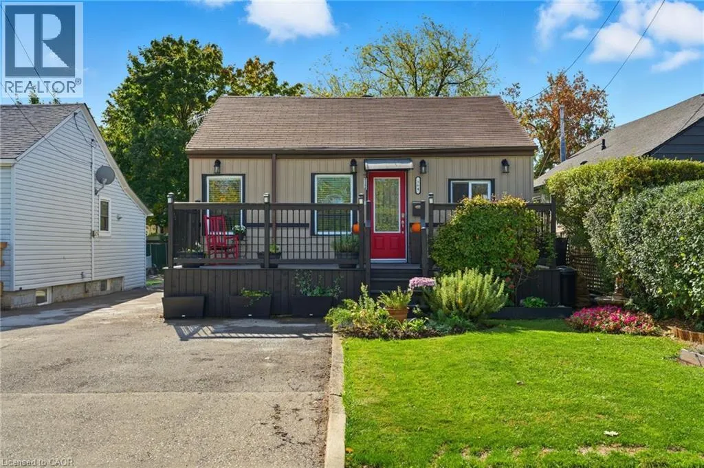 House for rent: 564 Walmer Road, Hamilton, Ontario L8H 3E7