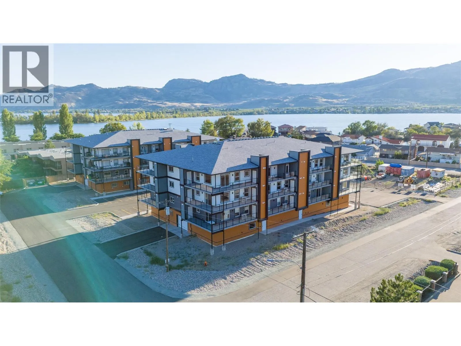 Apartment for rent: 5640 51st Street Unit# 407, Osoyoos, British Columbia V0H 1V6