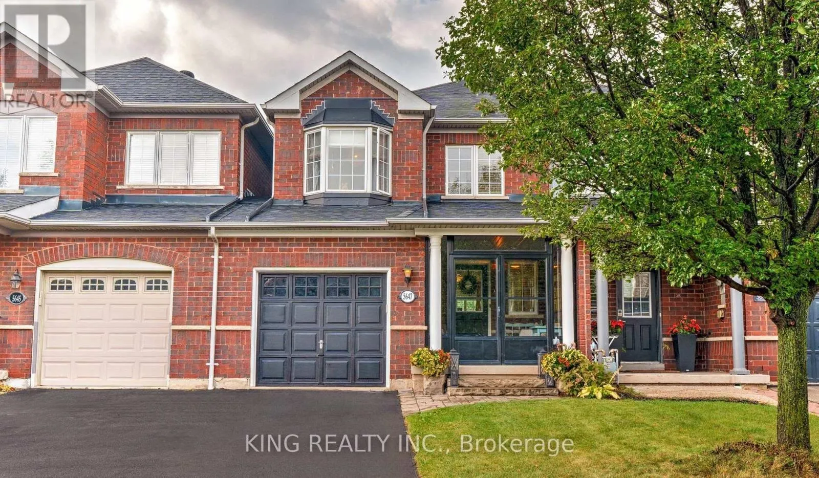 Row / Townhouse for rent: 5647 Stella Lane, Burlington, Ontario L7L 6X4