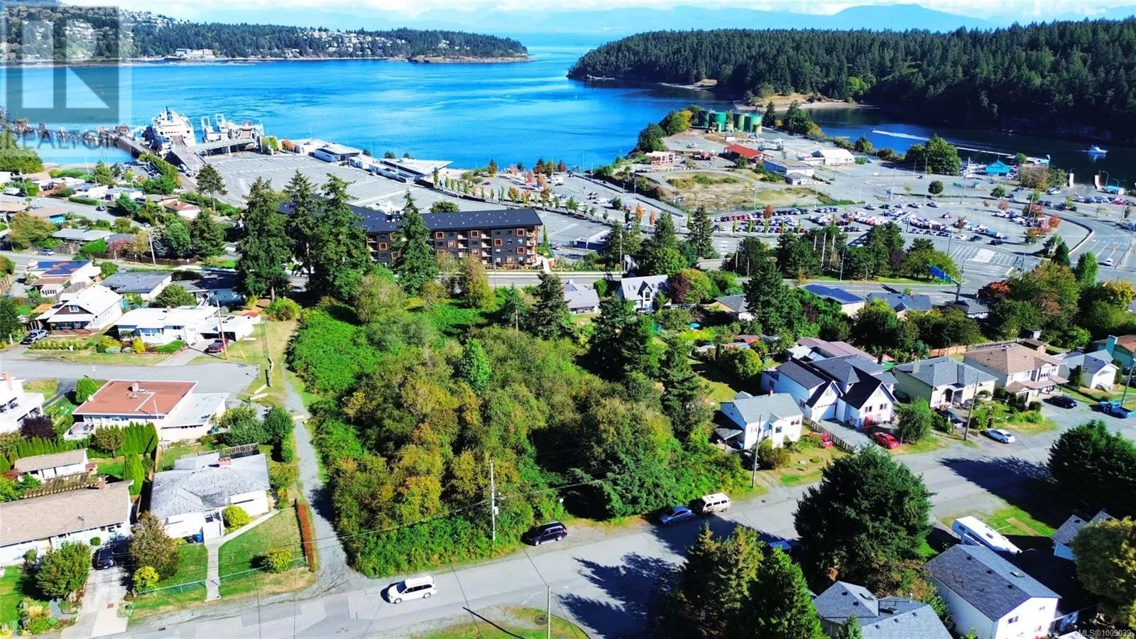 565 Brechin Rd, Nanaimo, British Columbia V9S 2X1