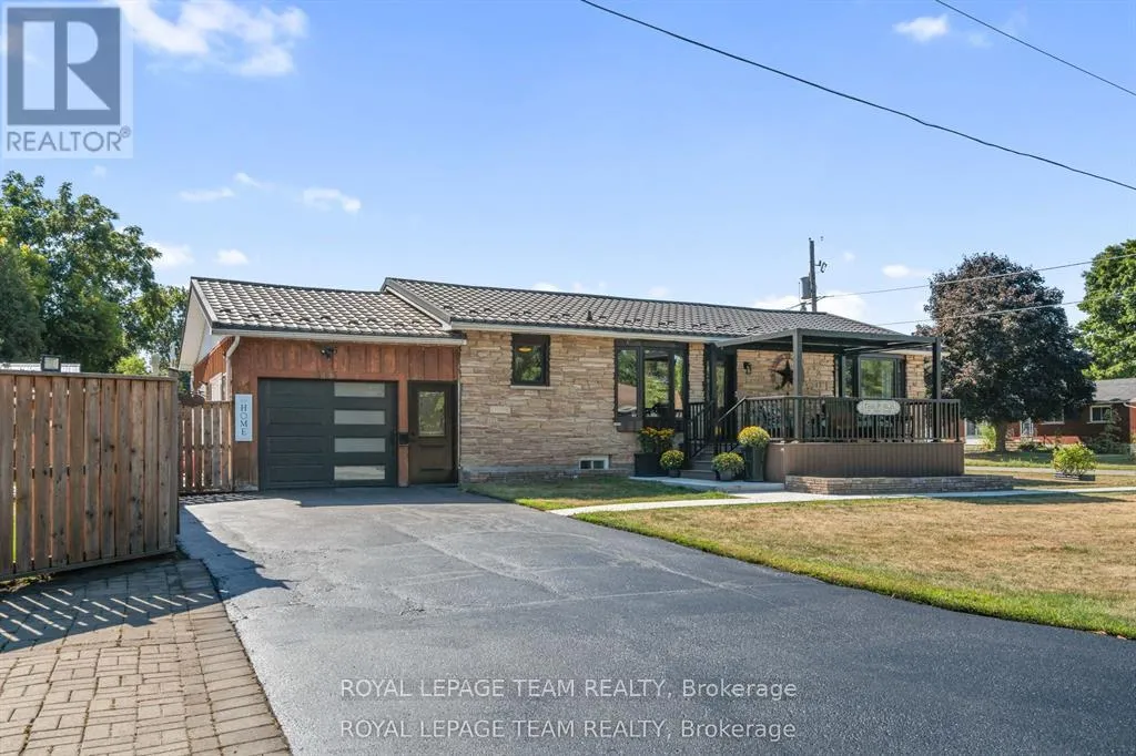 House for rent: 565 Dufferin Street W, North Dundas, Ontario K0C 2K0