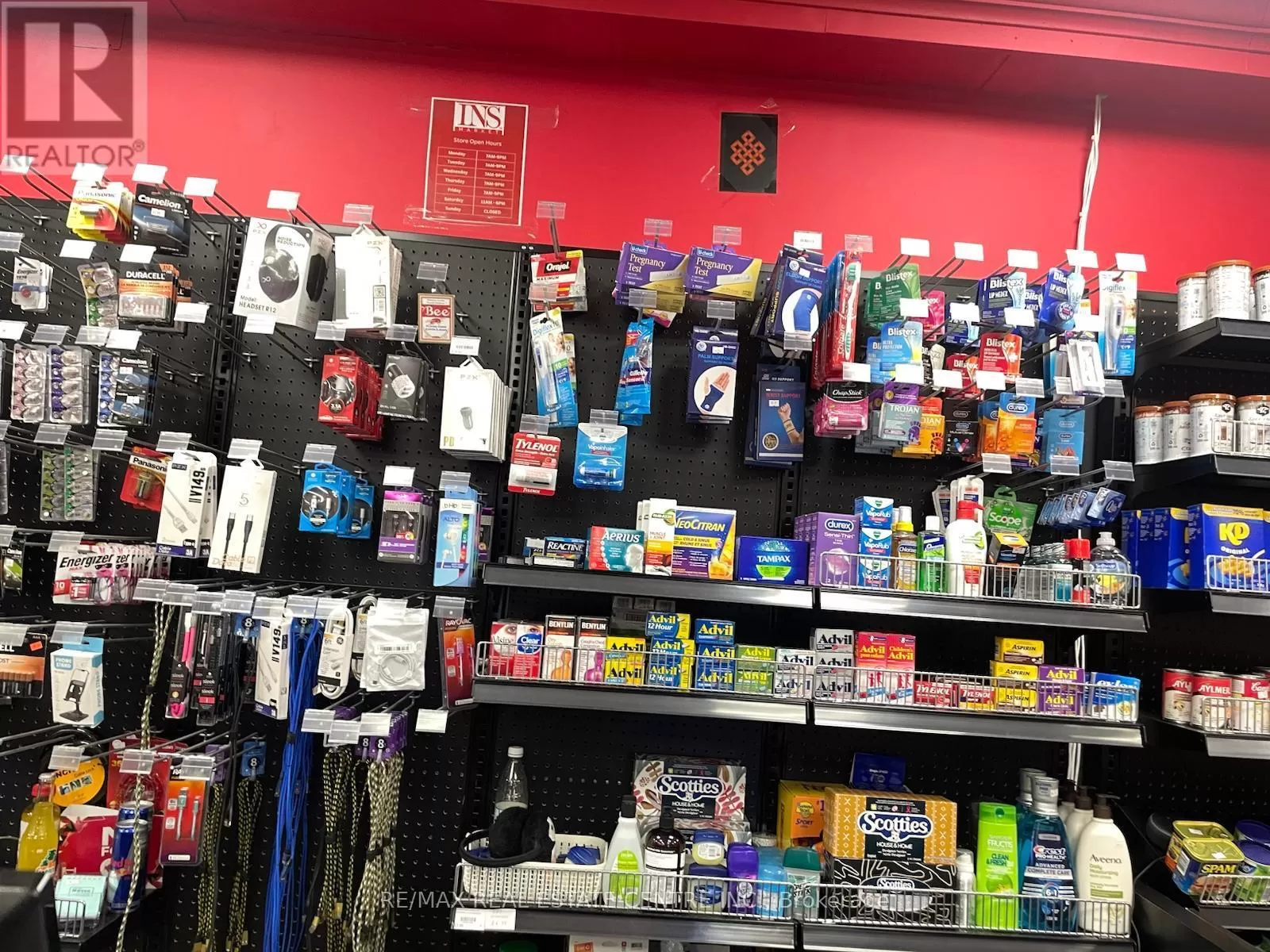 5650 Yonge Street, Toronto, Ontario M2M 4G3