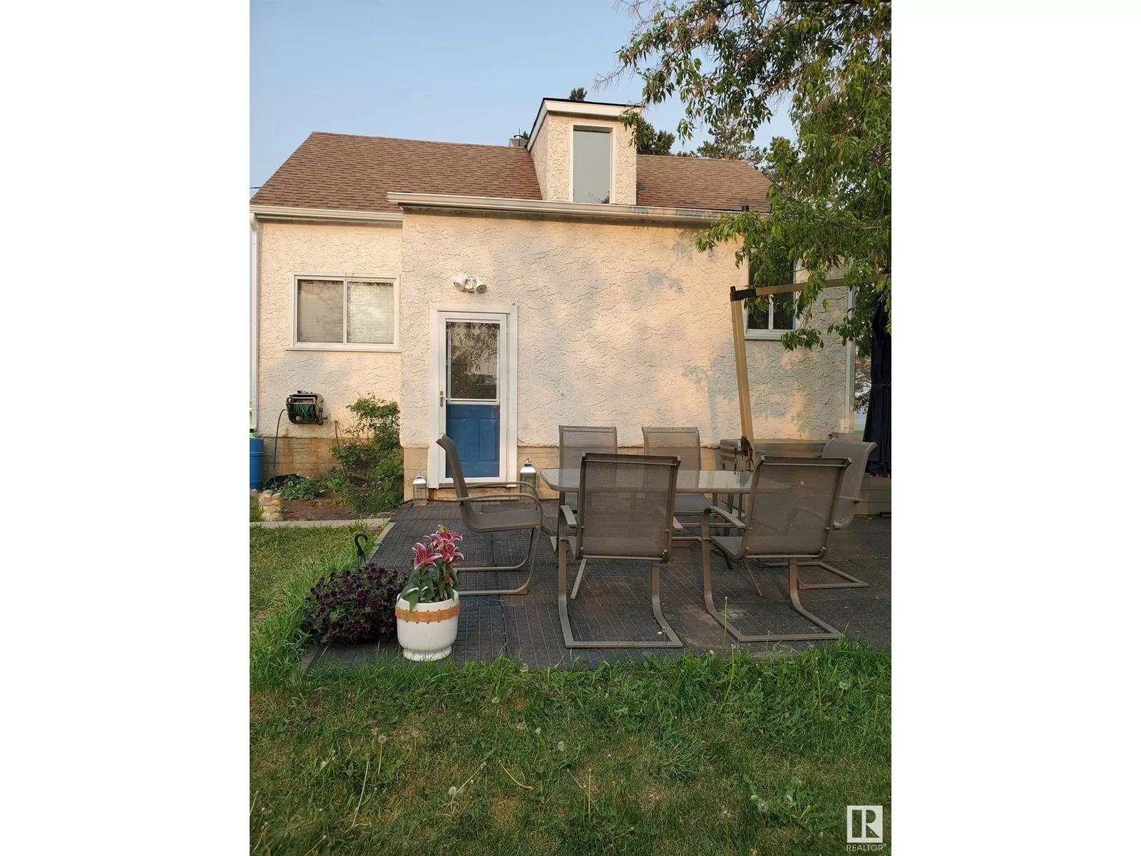 House for rent: 56510 Range Road 262, Rural Sturgeon County, Alberta T8R 0X1