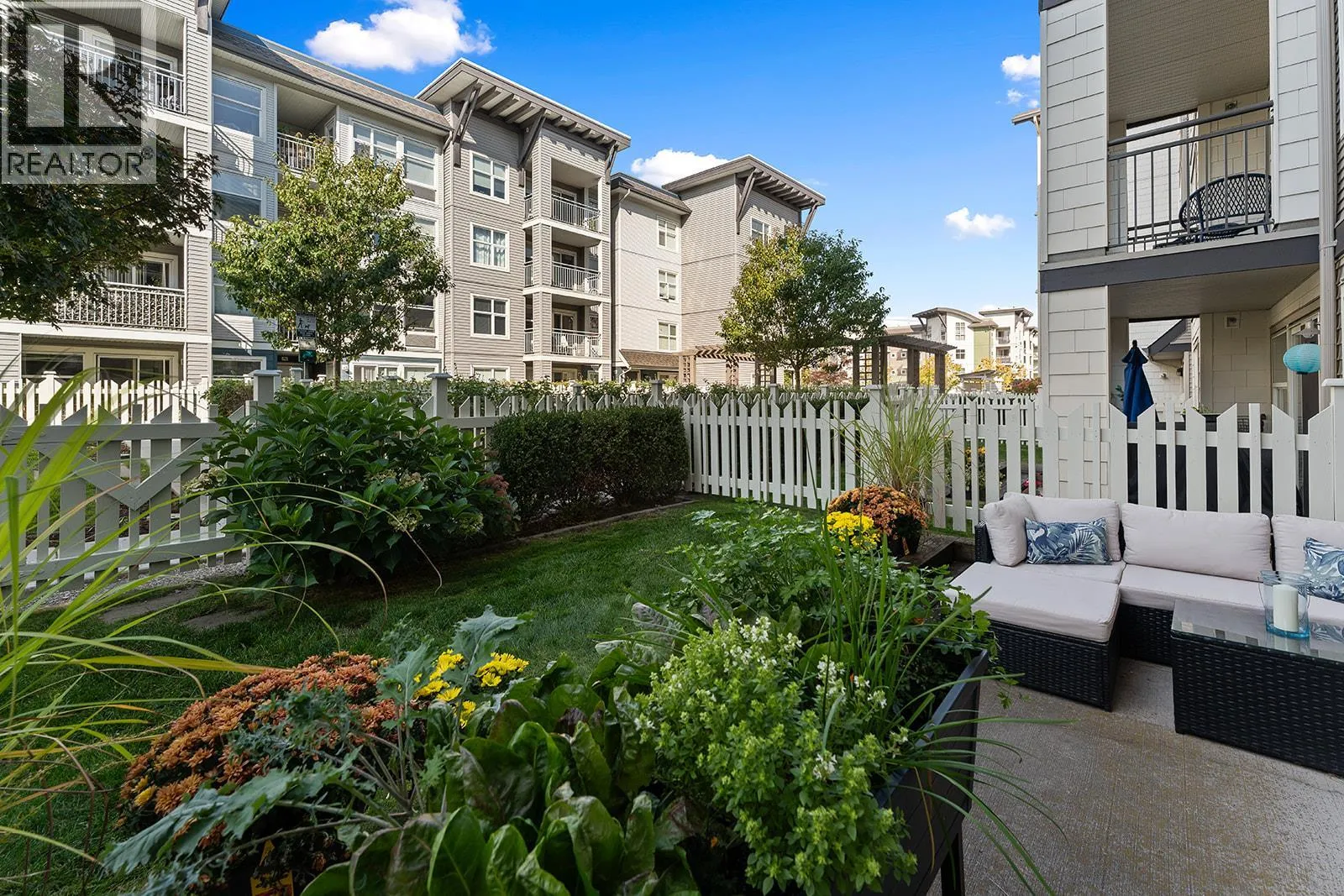 Apartment for rent: 567 Yates Road Unit# 108, Kelowna, British Columbia V1V 2V4