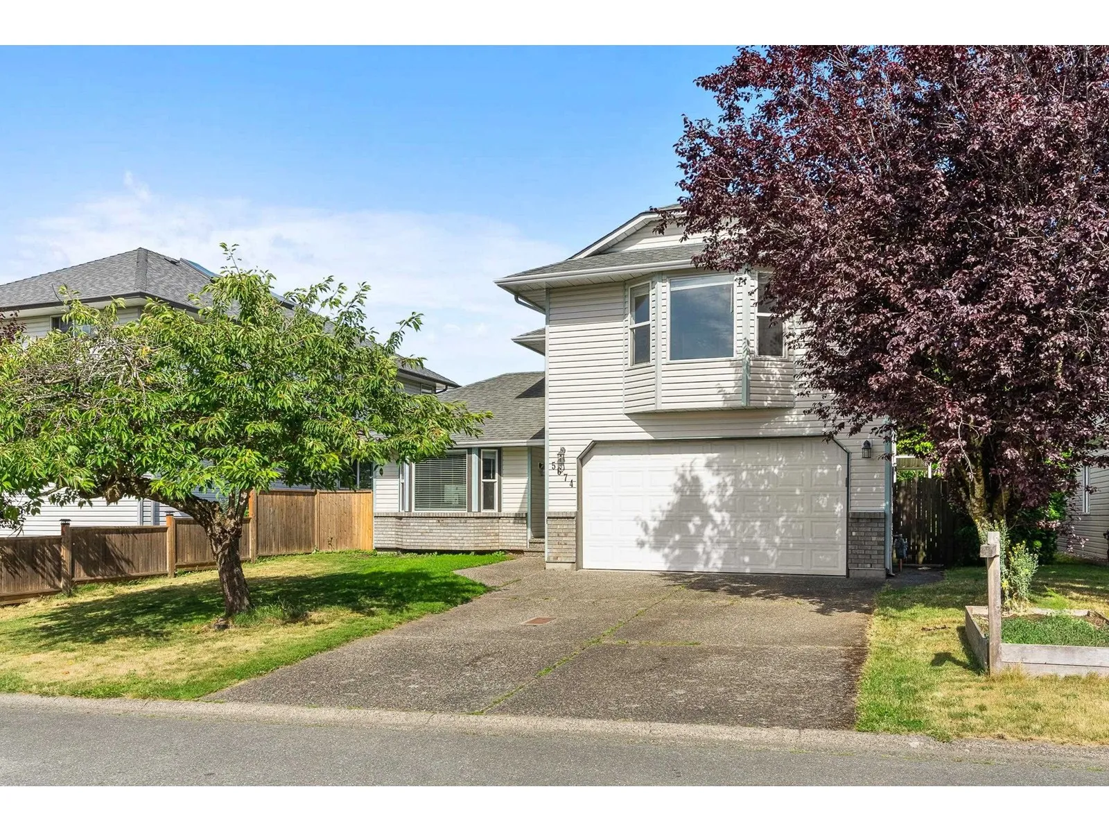 House for rent: 5674 Kathleen Drive|sardis South, Chilliwack, British Columbia V2R 3J5