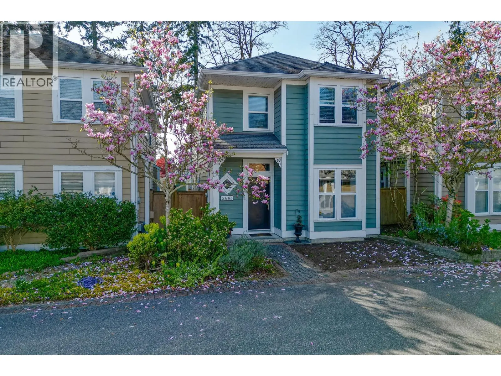 House for rent: 5681 47a Avenue, Delta, British Columbia V4K 4B5