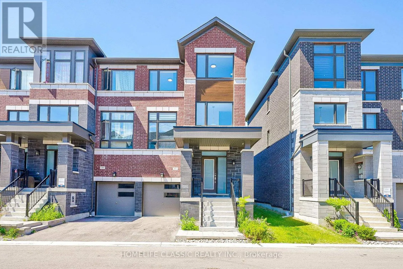 Row / Townhouse for rent: 57 Douet Lane, Ajax, Ontario L1Z 0V4