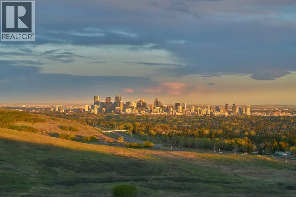 House for rent: 57 Edelweiss Point Nw, Calgary, Alberta T3A 4N5