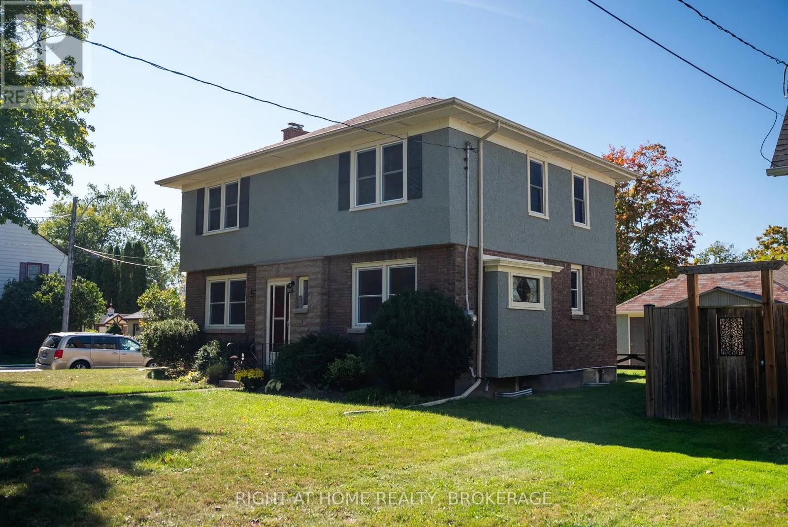 House for rent: 57 Edgar Street, Welland, Ontario L3C 1S6