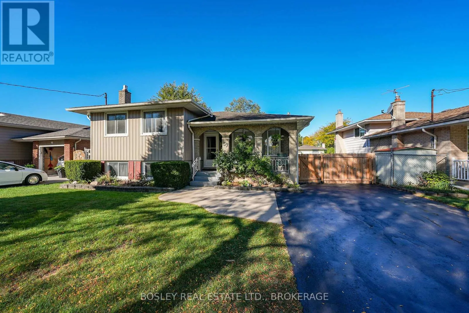 House for rent: 57 Meredith Drive, St. Catharines, Ontario L2M 6R5