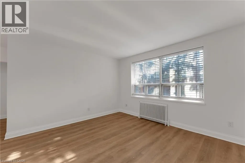 Apartment for rent: 57 Mericourt Road, Hamilton, Ontario L8S 2N5