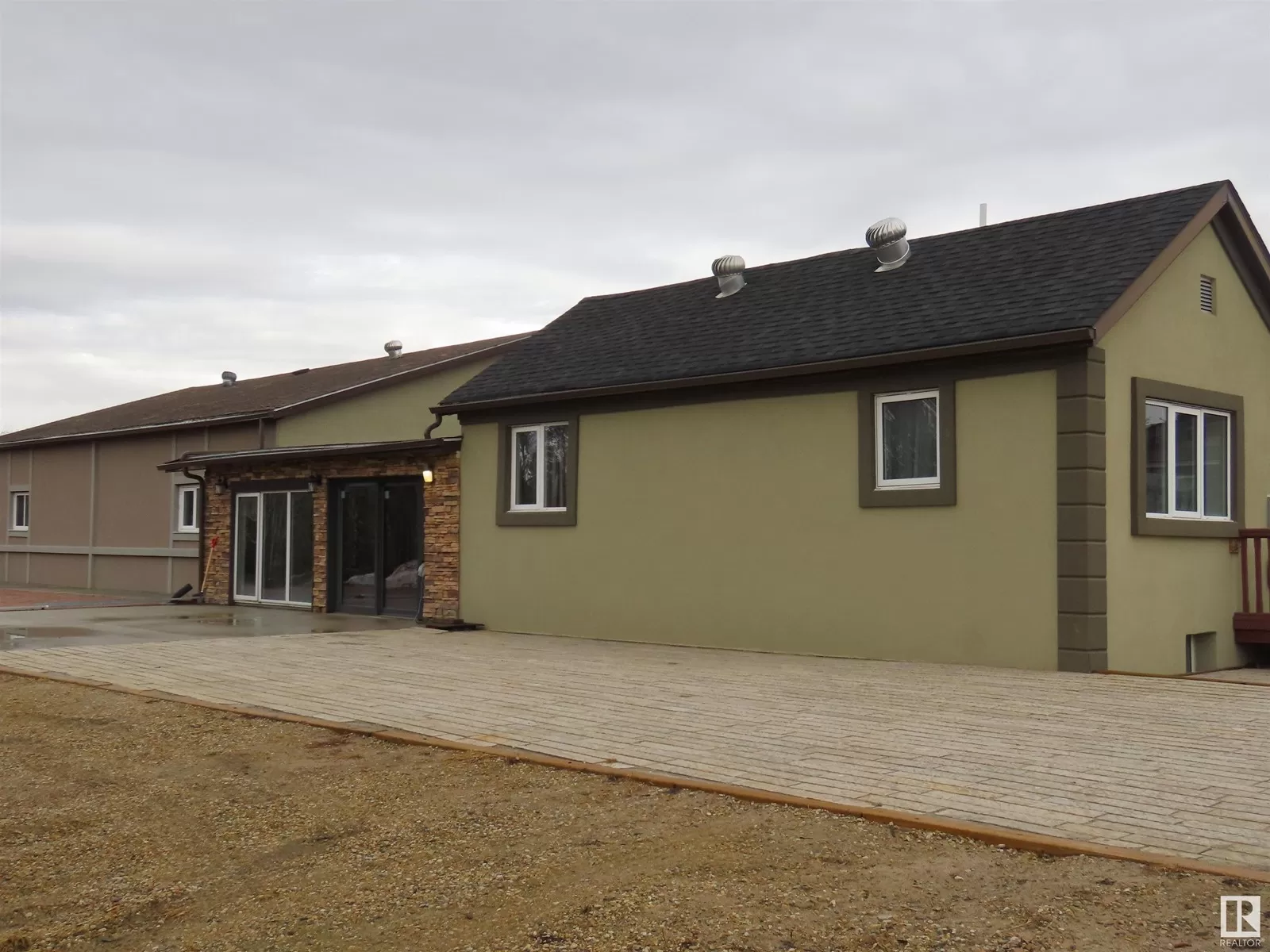 House for rent: 57013 Rr 70, Rural Lac Ste. Anne County, Alberta T0E 2A0