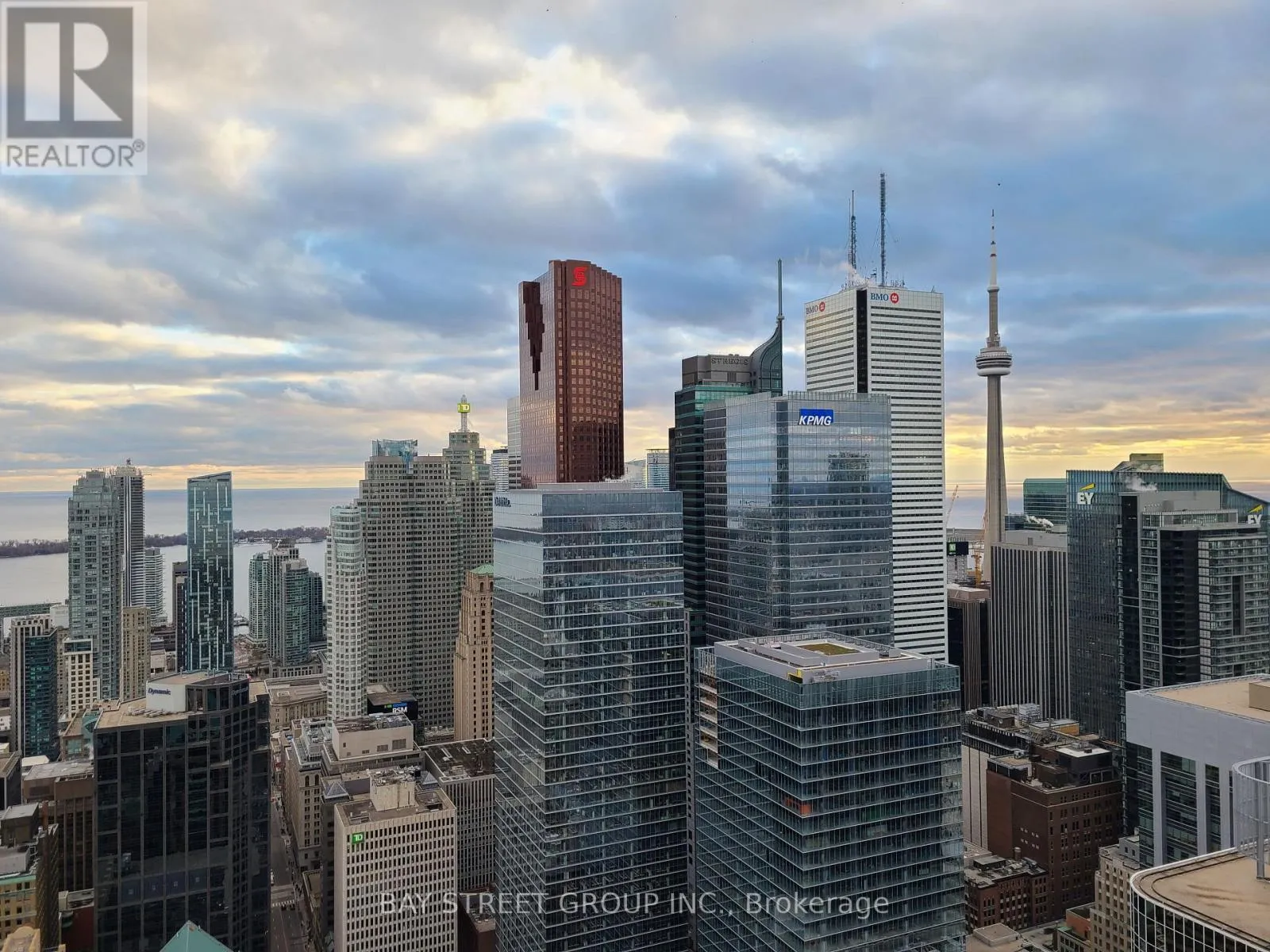 Apartment for rent: 5709 - 197 Yonge Street, Toronto, Ontario M5B 0C1