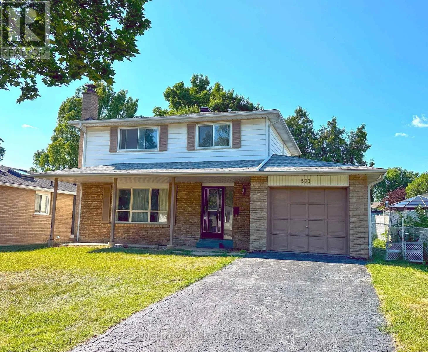 House for rent: 571 Minette Circle, Mississauga, Ontario L5A 3B9