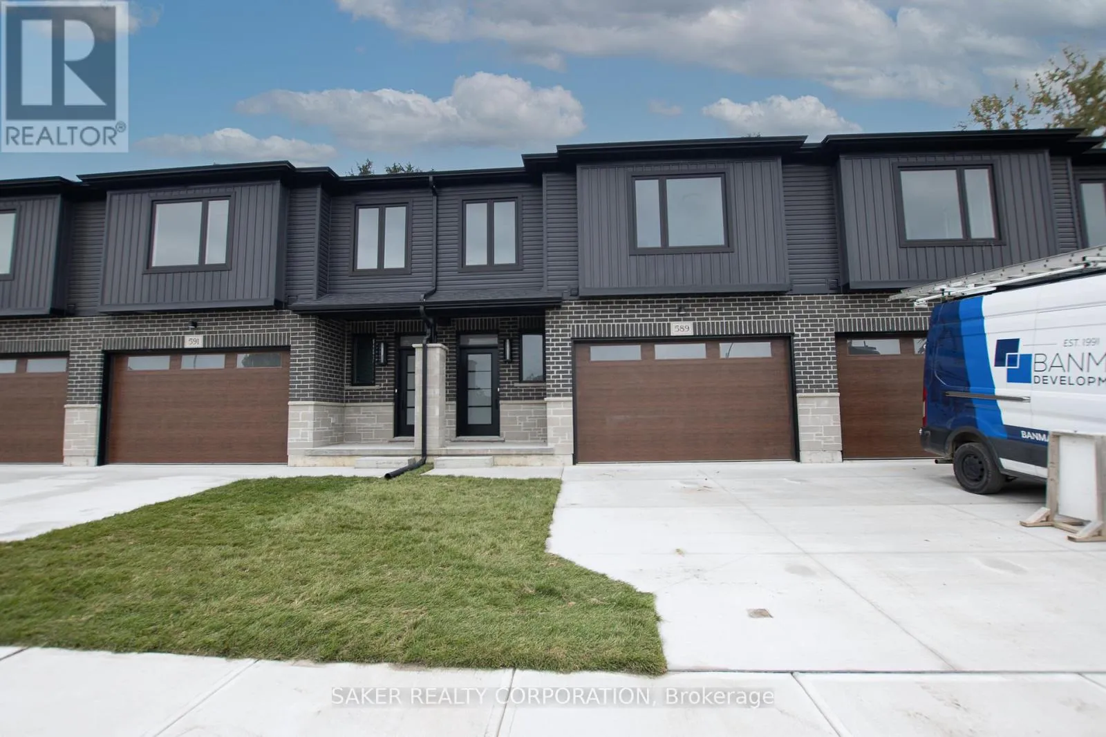 Row / Townhouse for rent: 573 Regent Street, Strathroy-Caradoc, Ontario N0L 1W0