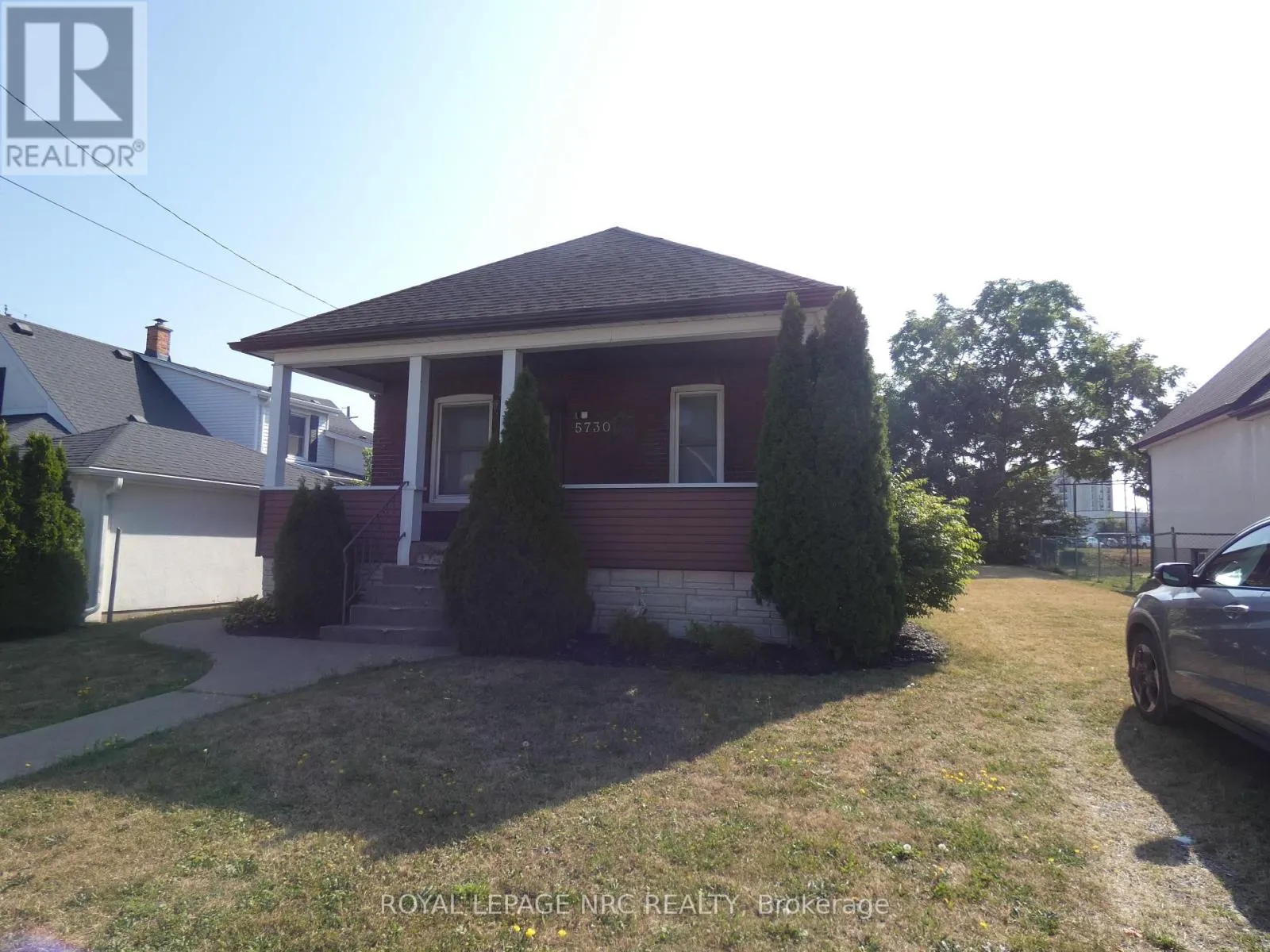 House for rent: 5730 Desson Avenue, Niagara Falls, Ontario L2G 3T4