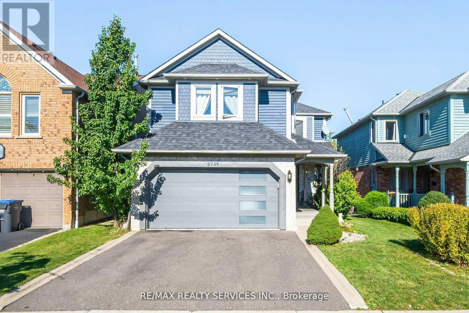 House for rent: 5749 Greensboro Drive, Mississauga, Ontario L5M 5T8